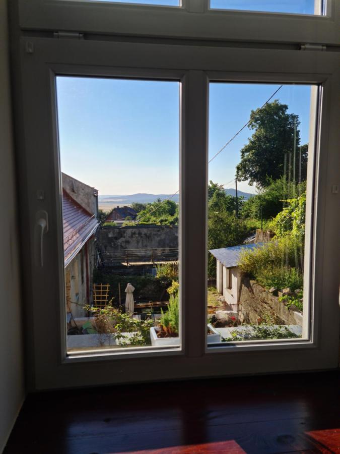 Apartament W Starej Szkole Apartment Srebrna Gora Luaran gambar