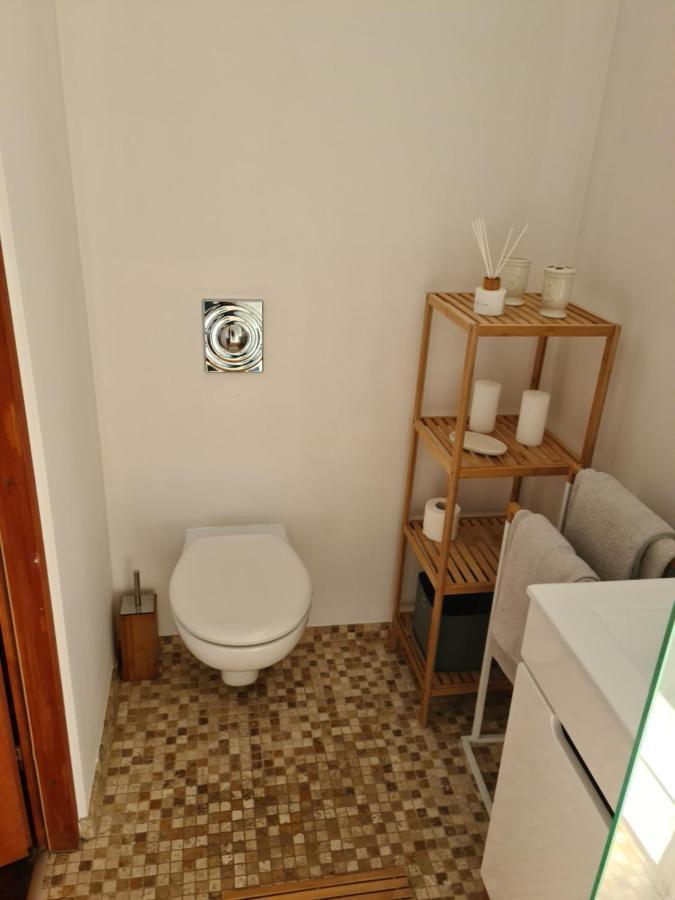 Apartament W Starej Szkole Apartment Srebrna Gora Luaran gambar